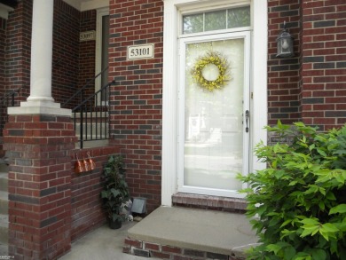 BEAUTIFULLY UPGRADED, SPOTLESS TOWNHOUSE CONDO IN CENTRAL SHELBY on Cherry Creek Golf Club in Michigan - for sale on GolfHomes.com, golf home, golf lot