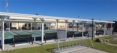 Looking for an Escape from Snow and Ice? Look no further than on Six Lakes Country Club in Florida - for sale on GolfHomes.com, golf home, golf lot