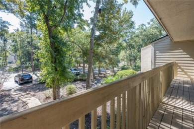 Don't miss this rare chance for a 3BR end unit in Shipmaster on Shipyard Golf Club in South Carolina - for sale on GolfHomes.com, golf home, golf lot