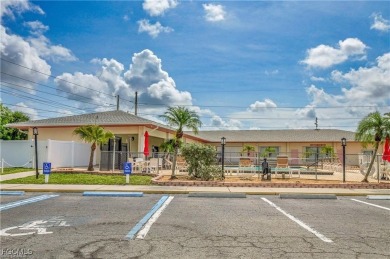 Looking for an Escape from Snow and Ice? Look no further than on Six Lakes Country Club in Florida - for sale on GolfHomes.com, golf home, golf lot