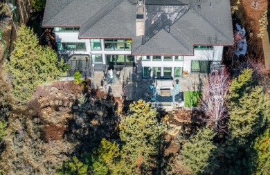 $25,000 credit to buyers for rate buydown or customizing if on Rivers Edge Golf Resort in Oregon - for sale on GolfHomes.com, golf home, golf lot
