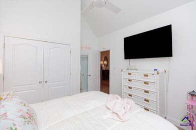 100% USDA FINACING AVAILABLE FOR THIS TIMELESS & LOVINGLY on Southern Hills Golf Club in Georgia - for sale on GolfHomes.com, golf home, golf lot