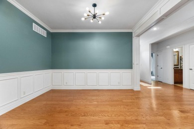 Charming 3BR/2BA Half Duplex in Gated Golf Community - on Ledgestone Country Club and Golf Course in Missouri - for sale on GolfHomes.com, golf home, golf lot