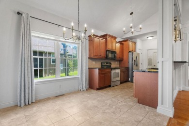 Charming 3BR/2BA Half Duplex in Gated Golf Community - on Ledgestone Country Club and Golf Course in Missouri - for sale on GolfHomes.com, golf home, golf lot