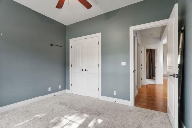 Charming 3BR/2BA Half Duplex in Gated Golf Community - on Ledgestone Country Club and Golf Course in Missouri - for sale on GolfHomes.com, golf home, golf lot