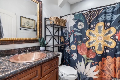 Charming 3BR/2BA Half Duplex in Gated Golf Community - on Ledgestone Country Club and Golf Course in Missouri - for sale on GolfHomes.com, golf home, golf lot