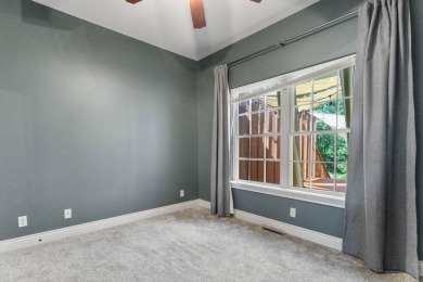 Charming 3BR/2BA Half Duplex in Gated Golf Community - on Ledgestone Country Club and Golf Course in Missouri - for sale on GolfHomes.com, golf home, golf lot