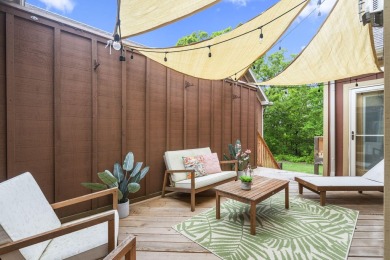 Charming 3BR/2BA Half Duplex in Gated Golf Community - on Ledgestone Country Club and Golf Course in Missouri - for sale on GolfHomes.com, golf home, golf lot
