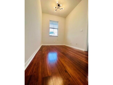Stylish 3-story townhome in the heart of Abacoa! Open-concept on Abacoa Golf Club in Florida - for sale on GolfHomes.com, golf home, golf lot