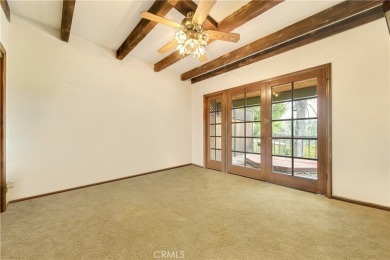 Welcome to your delightful, light and bright 2-bedroom on Woodland Hills Country Club in California - for sale on GolfHomes.com, golf home, golf lot