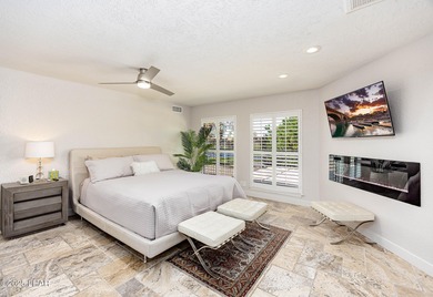 Located in the heart of the golf course area, this stunning on London Bridge Golf Course in Arizona - for sale on GolfHomes.com, golf home, golf lot