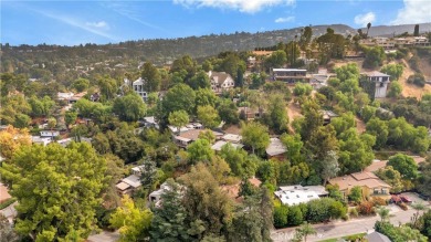 Welcome to your delightful, light and bright 2-bedroom on Woodland Hills Country Club in California - for sale on GolfHomes.com, golf home, golf lot