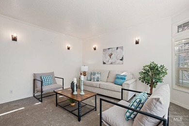 Turn-key single-level home backing directly to Lakeview Golf on Lakeview Golf Club in Idaho - for sale on GolfHomes.com, golf home, golf lot