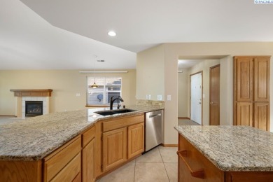 Welcome to your next chapter of *easy living with a view*! This on Canyon Lakes Golf Course in Washington - for sale on GolfHomes.com, golf home, golf lot