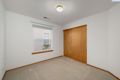 Welcome to your next chapter of *easy living with a view*! This on Canyon Lakes Golf Course in Washington - for sale on GolfHomes.com, golf home, golf lot