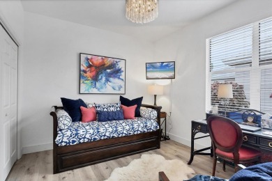 Step inside and be captivated by this spacious, light-filled on University Park Country Club in Florida - for sale on GolfHomes.com, golf home, golf lot