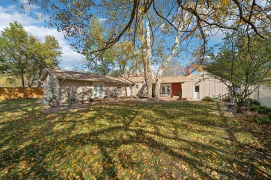 PRICE ADJUSTMENT...Don't Miss This Opportunity! This *Diamond* on Cherry Oaks Golf Course in Kansas - for sale on GolfHomes.com, golf home, golf lot