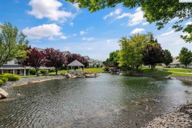 Welcome to your next chapter of *easy living with a view*! This on Canyon Lakes Golf Course in Washington - for sale on GolfHomes.com, golf home, golf lot