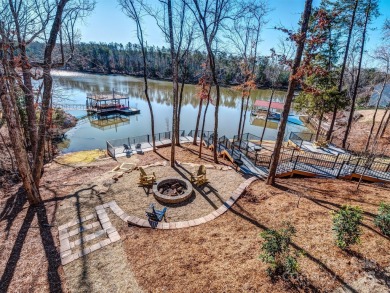 Welcome home to Edgewater! This destination community has a ton on Edgewater Golf Club in South Carolina - for sale on GolfHomes.com, golf home, golf lot