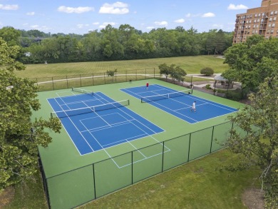 One of the finest condos in Four Lakes. This solidly built on River Bend Golf Club in Illinois - for sale on GolfHomes.com, golf home, golf lot