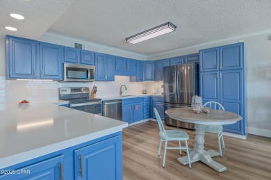 Located right next door to the fabulous TOOTSIES ORCHID LOUNGE on Signal Hill Golf Course, Inc. in Florida - for sale on GolfHomes.com, golf home, golf lot