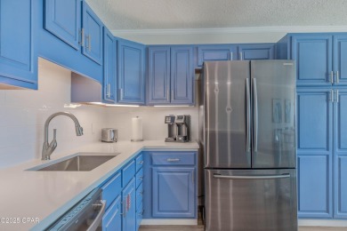 Located right next door to the fabulous TOOTSIES ORCHID LOUNGE on Signal Hill Golf Course, Inc. in Florida - for sale on GolfHomes.com, golf home, golf lot