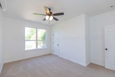 Welcome to 3 Sutton Place, a beautifully remodeled tri-level on Tascosa Country Club in Texas - for sale on GolfHomes.com, golf home, golf lot