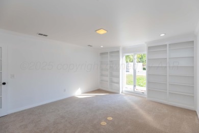 Welcome to 3 Sutton Place, a beautifully remodeled tri-level on Tascosa Country Club in Texas - for sale on GolfHomes.com, golf home, golf lot