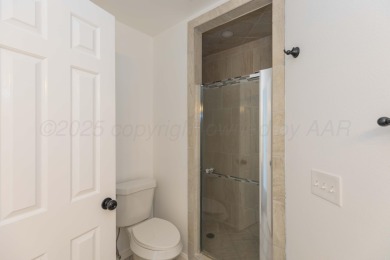 Welcome to 3 Sutton Place, a beautifully remodeled tri-level on Tascosa Country Club in Texas - for sale on GolfHomes.com, golf home, golf lot