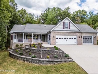 'Welcome Home' This 2,802 sq ft, split floorplan home has a on Heatherhurst Golf Course in Tennessee - for sale on GolfHomes.com, golf home, golf lot