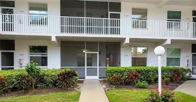 This sunfilled 2 bed, 2 bath 1st floor condo backing to the 8th on Villages of Country Creek Golf Course in Florida - for sale on GolfHomes.com, golf home, golf lot