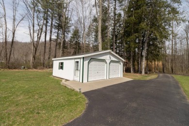 Disregard listing price. Property will be sold at auction. 4 on Preston Country Club, Inc. in West Virginia - for sale on GolfHomes.com, golf home, golf lot