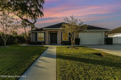 This stunning 3-bedroom, 2-bathroom custom home, complete with on Sherwood Golf Club in Florida - for sale on GolfHomes.com, golf home, golf lot