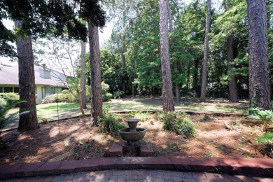 CAREFREE LIVING CAN BE YOURS AT GLENEAGLES GREEN. This is truly on Golf Club at Bluewater Bay Resort in Florida - for sale on GolfHomes.com, golf home, golf lot