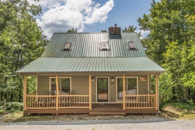 Make this adorable cabin your getaway to the Great Smoky on Laurel Valley Golf Course in Tennessee - for sale on GolfHomes.com, golf home, golf lot