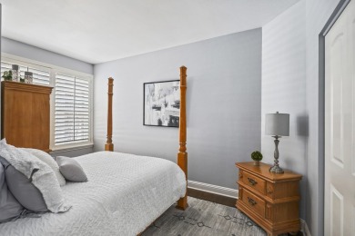 Elegant and updated 3 bed 3 bath Ranch in sought after Carillon on White Eagle Golf Club in Illinois - for sale on GolfHomes.com, golf home, golf lot