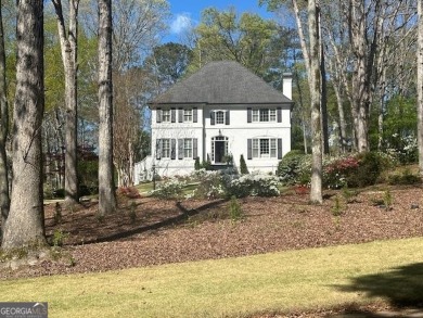Lovely updated 4 bedroom 2.5 bath home in Club Estates. Minutes on The Club at Shoal Creek Golf Course in Georgia - for sale on GolfHomes.com, golf home, golf lot