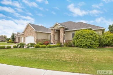 6 BEDROOM, 3 BATH, 4216 SQ. FT. HOME located in the beautiful on Sage Lakes Municipal Golf Course in Idaho - for sale on GolfHomes.com, golf home, golf lot