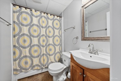 This RANCH HOME in sought-after Cider Creek neighborhood offers on Naperbrook Golf Course in Illinois - for sale on GolfHomes.com, golf home, golf lot
