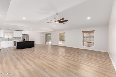 Beautifully renovated home in the gated Ironwood community of on Ironwood Golf Club in Arizona - for sale on GolfHomes.com, golf home, golf lot