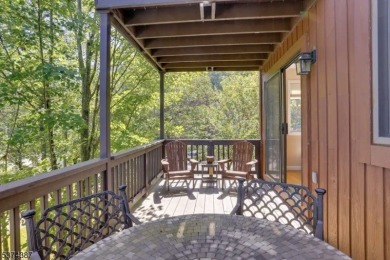 Welcome to this beautiful mountain home located in The Great on Minerals Golf Club in New Jersey - for sale on GolfHomes.com, golf home, golf lot