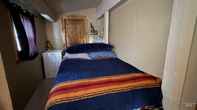 Completely renovated mobile home with cedar siding at Terrace on Terrace Lakes Golf Resort in Idaho - for sale on GolfHomes.com, golf home, golf lot