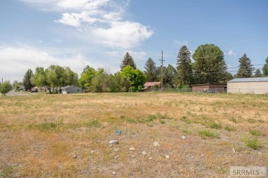 Rare development opportunity in the heart of Central Idaho on Pinecrest Golf Club in Idaho - for sale on GolfHomes.com, golf home, golf lot