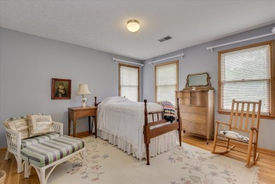 This traditional brick home is located in the desirable on Houndslake Country Club in South Carolina - for sale on GolfHomes.com, golf home, golf lot