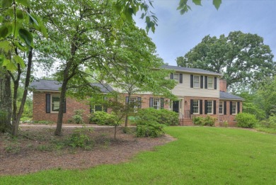 This traditional brick home is located in the desirable on Houndslake Country Club in South Carolina - for sale on GolfHomes.com, golf home, golf lot