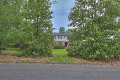 This traditional brick home is located in the desirable on Houndslake Country Club in South Carolina - for sale on GolfHomes.com, golf home, golf lot