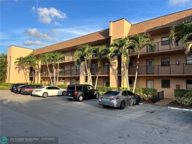 WOW!!! GORGEOUS 2 BEDROOM 2 BATHROOM CONDO (55+ COMMUNITY) ON on Sunrise Lakes Phase IV Golf Course in Florida - for sale on GolfHomes.com, golf home, golf lot