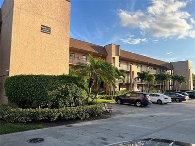 WOW!!! GORGEOUS 2 BEDROOM 2 BATHROOM CONDO (55+ COMMUNITY) ON on Sunrise Lakes Phase IV Golf Course in Florida - for sale on GolfHomes.com, golf home, golf lot
