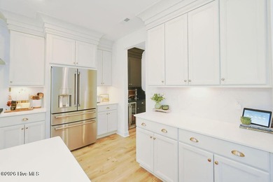 This spacious & elegant home with over 3,100 sf, offer flexible on Mid South Club in North Carolina - for sale on GolfHomes.com, golf home, golf lot