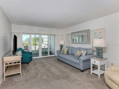GROUND FLOOR! This updated turnkey, end ground-floor unit in the on Plantation Golf and Country Club in Florida - for sale on GolfHomes.com, golf home, golf lot